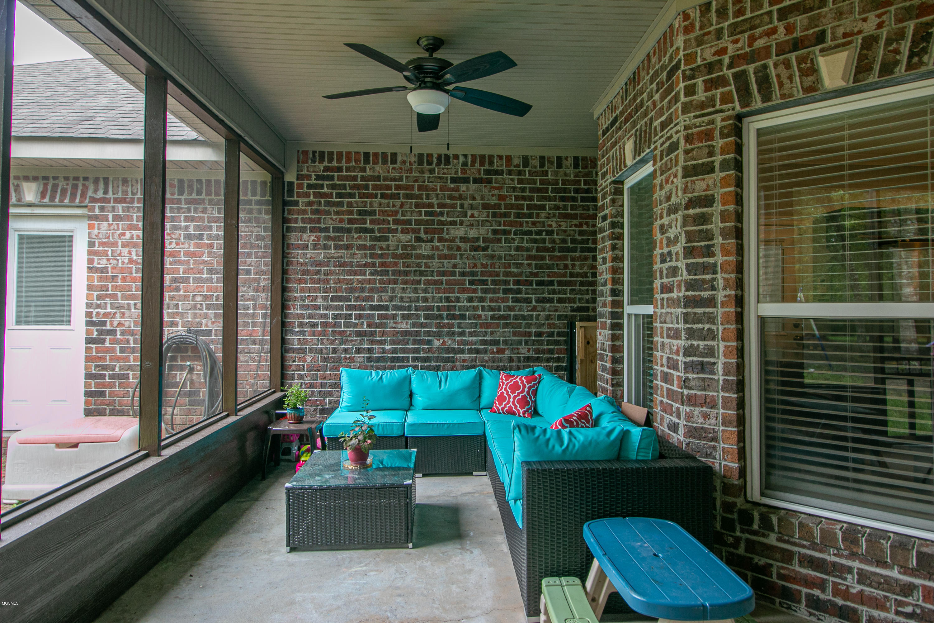 13799 Wolf River Road Gulfport, MS 39503 - Photo 25 of 32 Back Patio