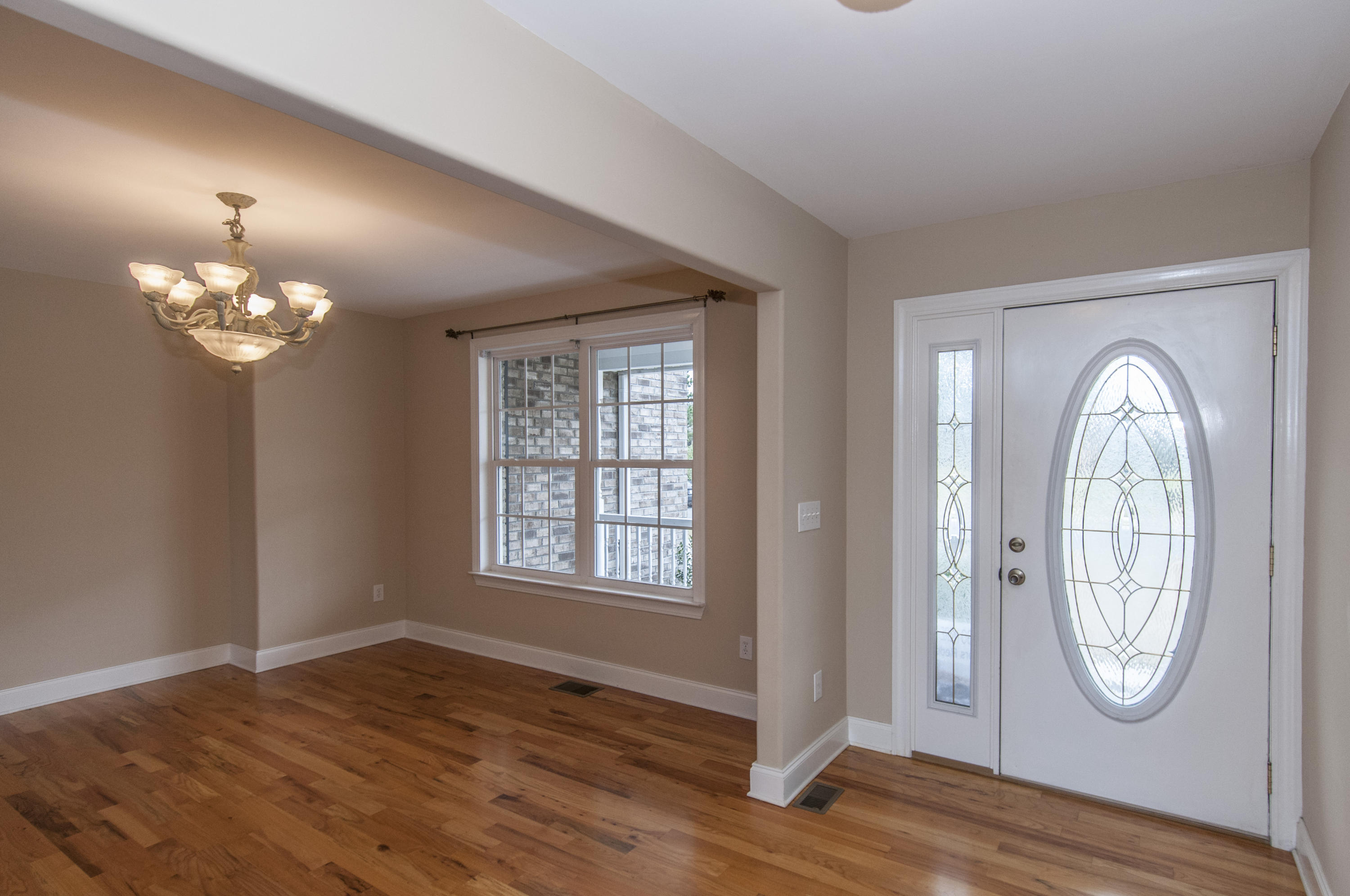 1328 Roma Road Hanahan, SC 29410 - Photo 15 of 60 _DSC0742