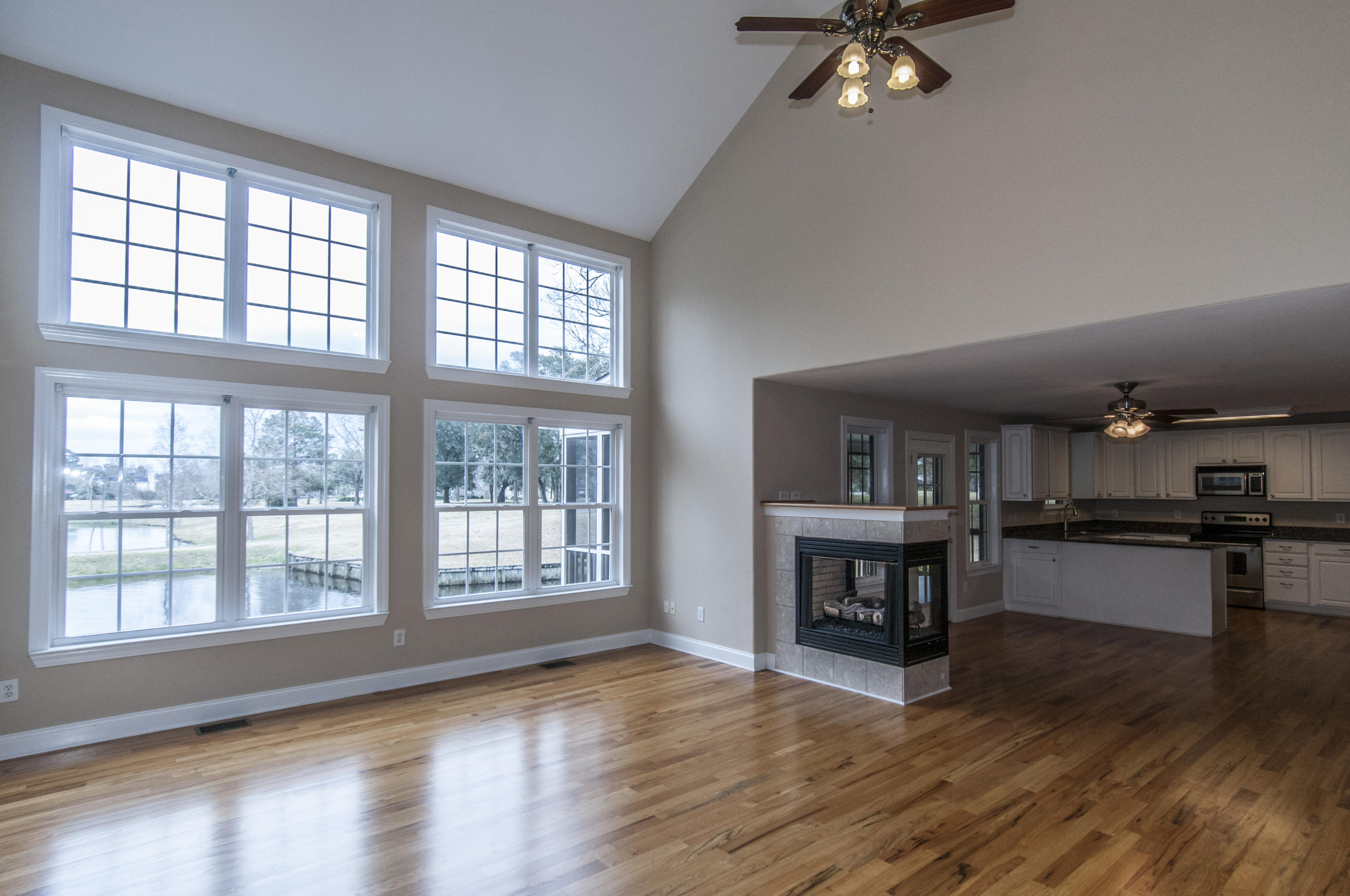 1328 Roma Road Hanahan, SC 29410 - Photo 3 of 60 _DSC0749