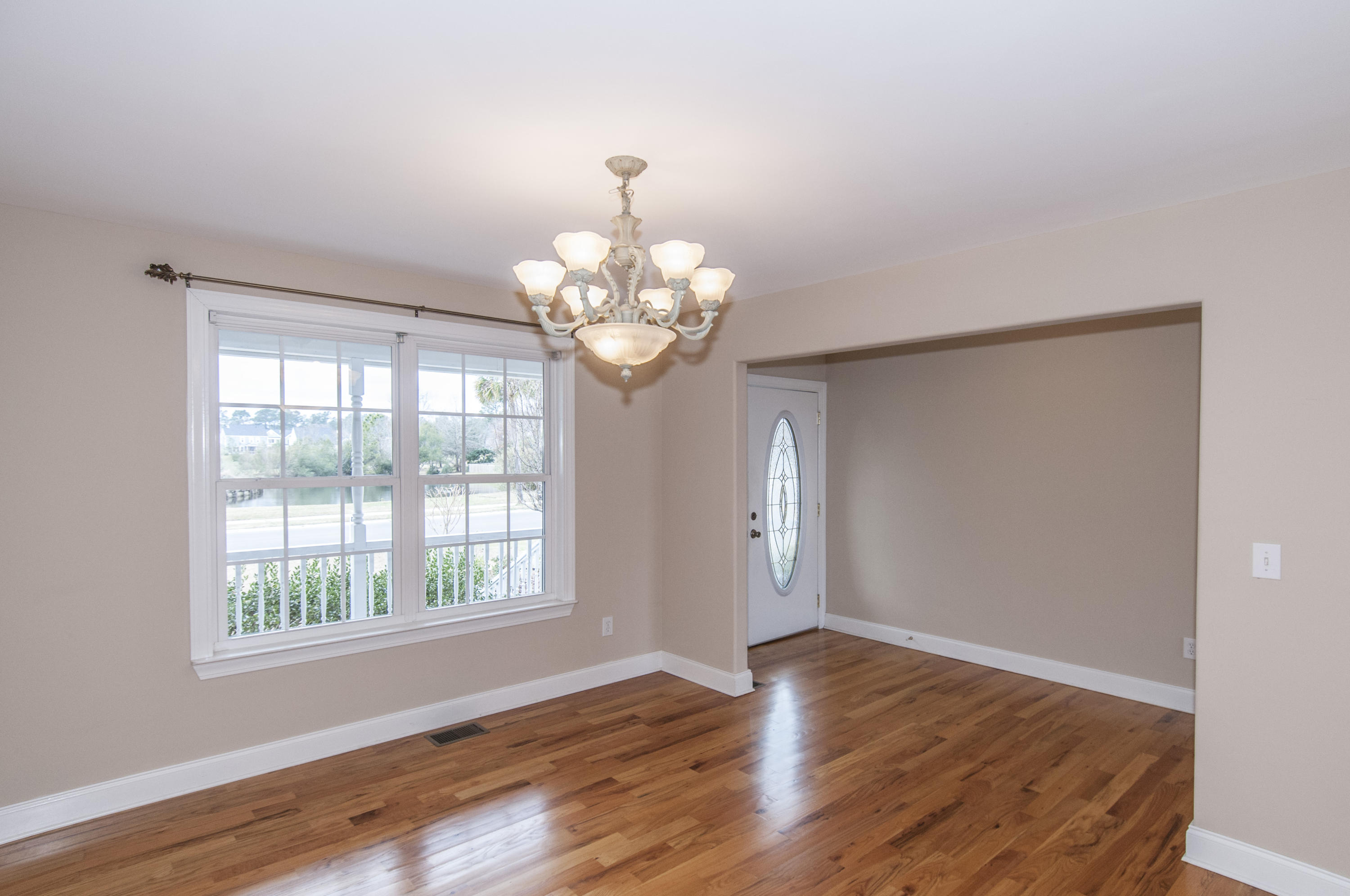 1328 Roma Road Hanahan, SC 29410 - Photo 45 of 60 _DSC0739