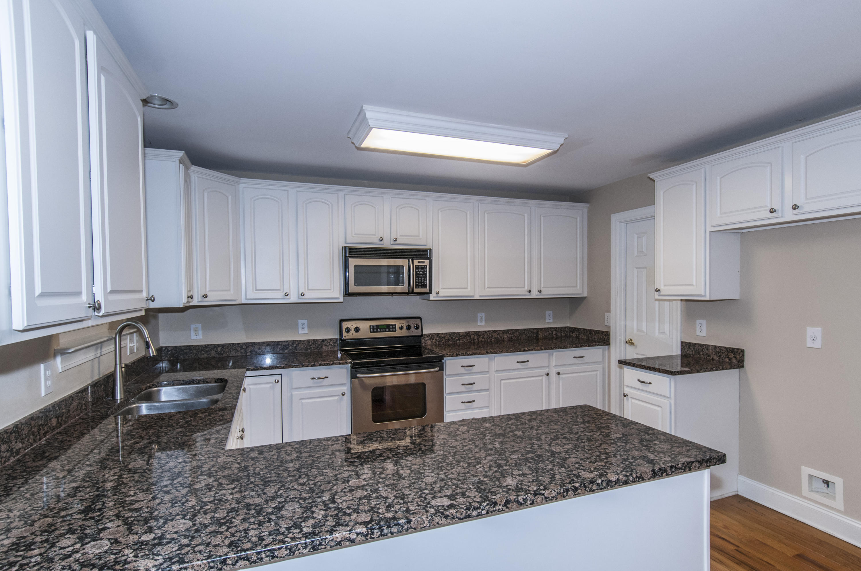 1328 Roma Road Hanahan, SC 29410 - Photo 55 of 60 _DSC0764