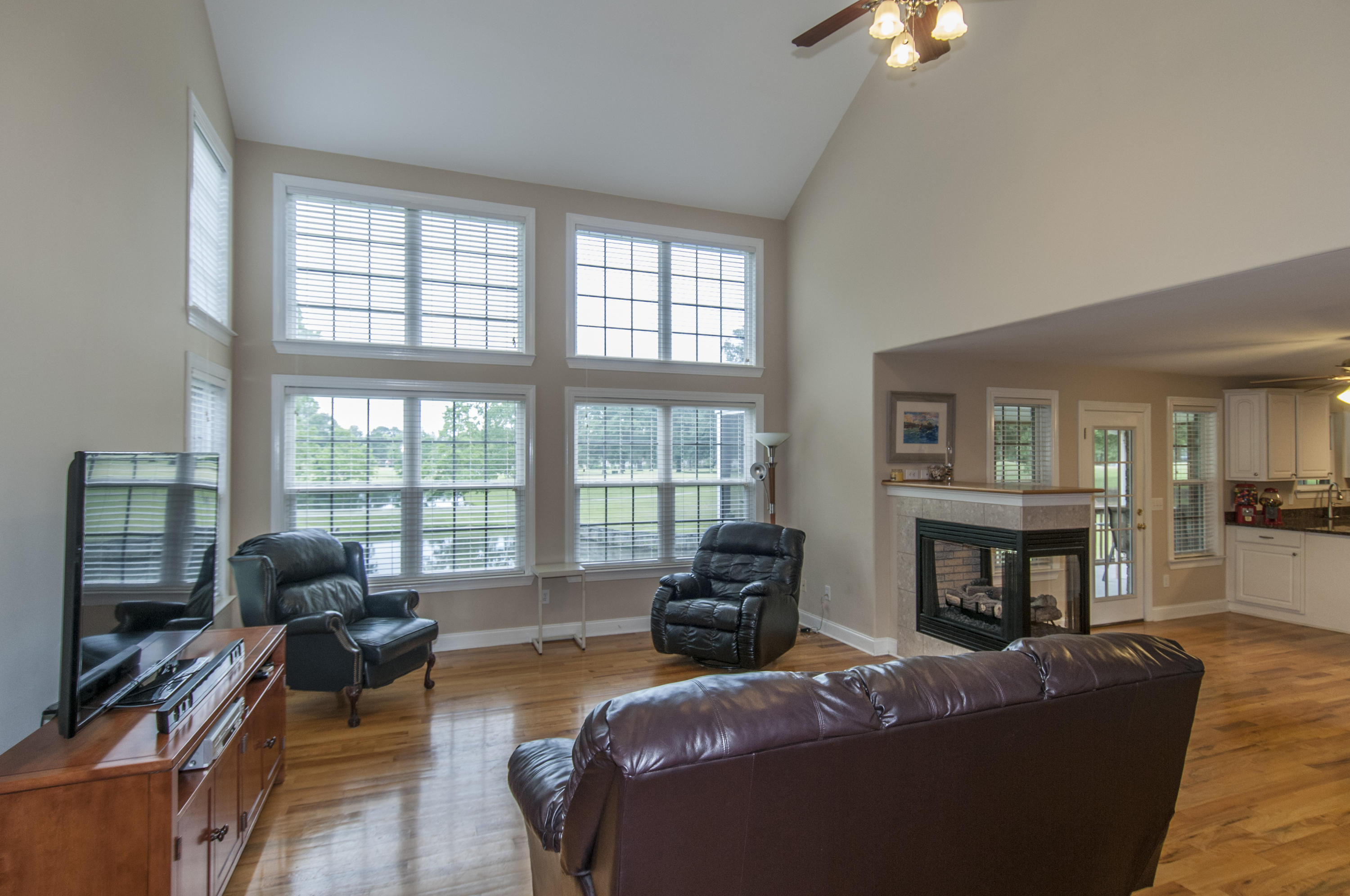 1328 Roma Road Hanahan, SC 29410 - Photo 58 of 60 _DSC6571