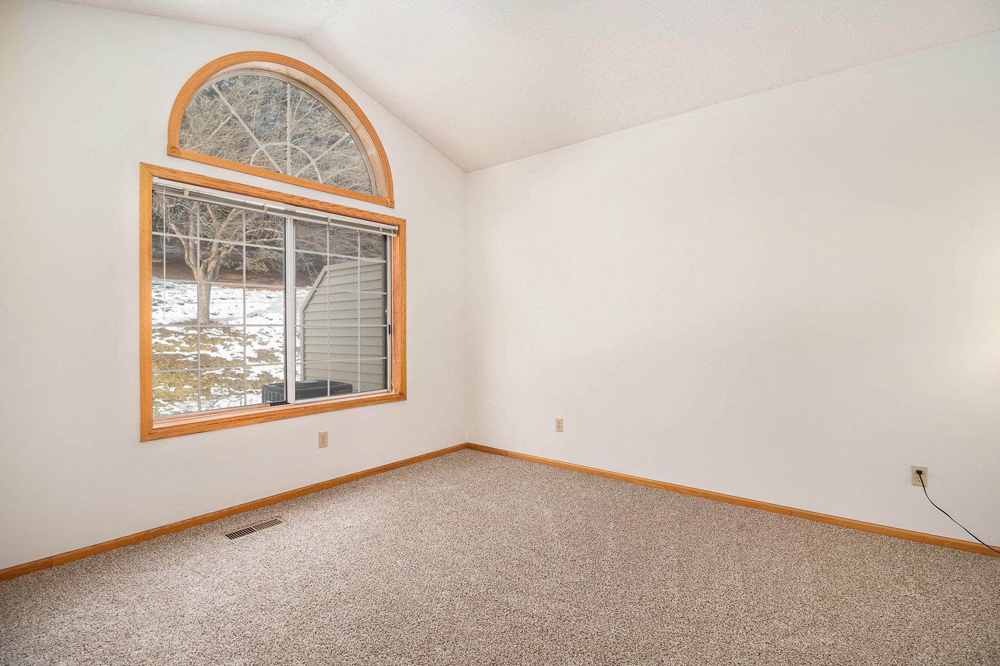 8571 Corcoran Path Inver Grove Heights, MN 55076 - Photo 17 of 32