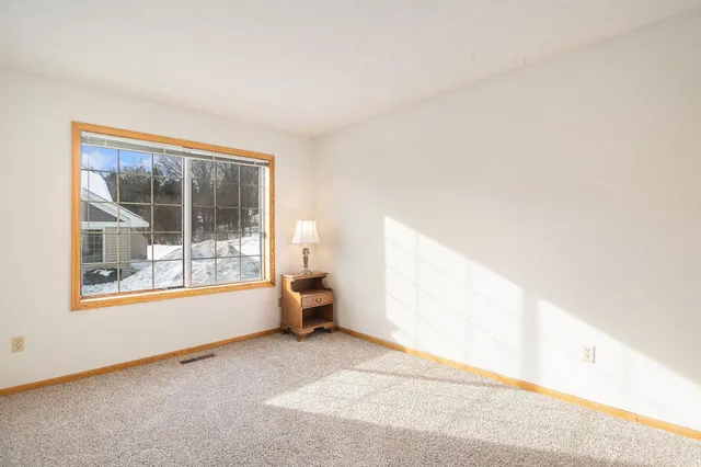 $275,000 | 8571 Corcoran Path, Inver Grove Heights, MN 55076