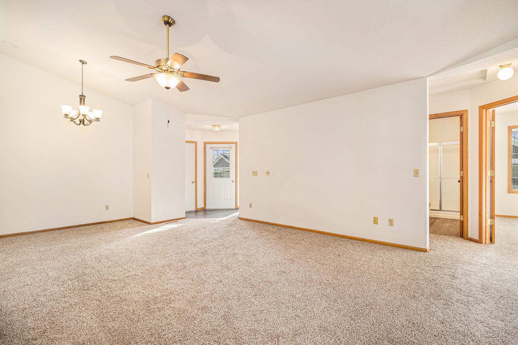 8571 Corcoran Path Inver Grove Heights, MN 55076 - Photo 6 of 32