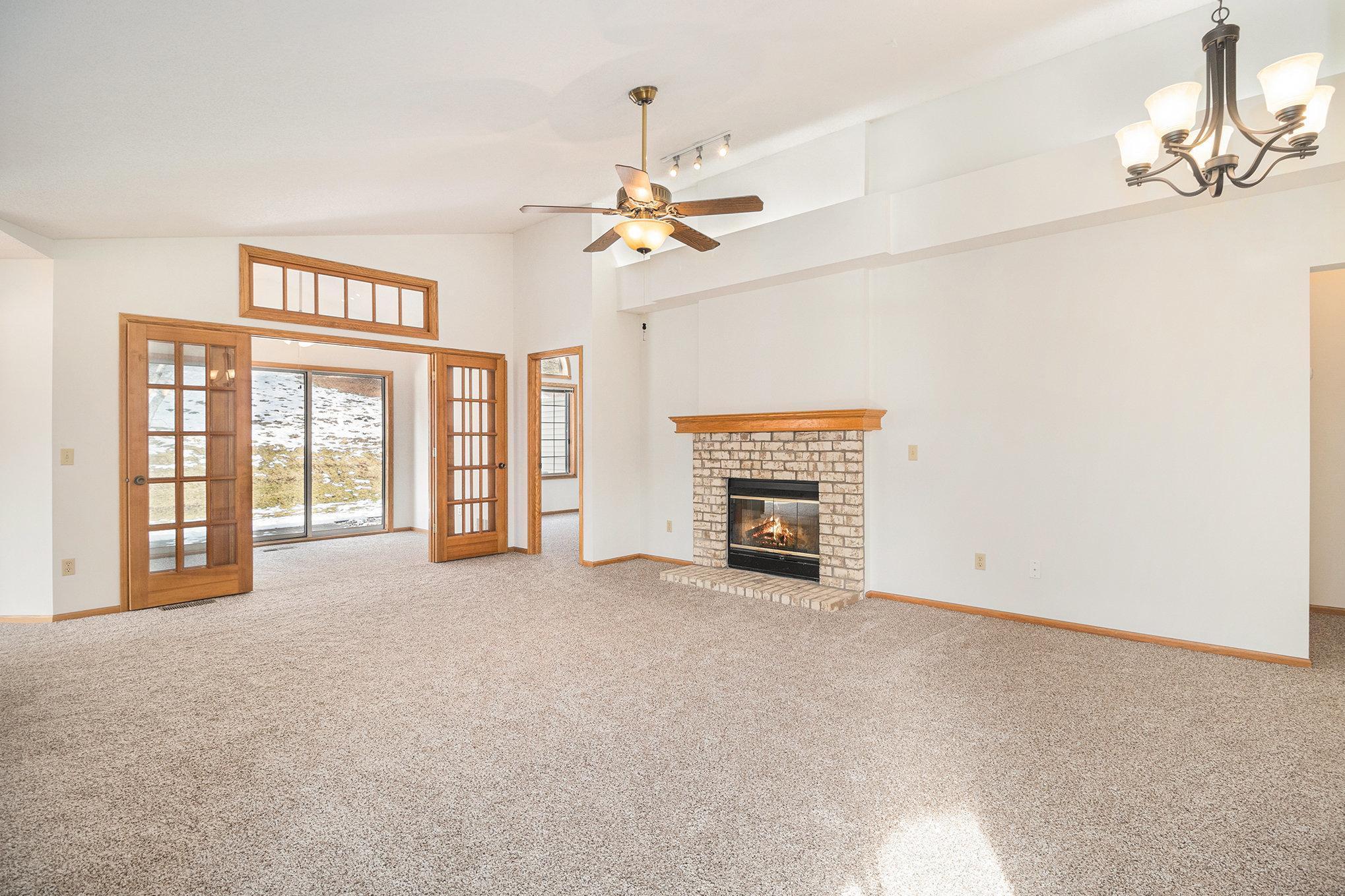 8571 Corcoran Path Inver Grove Heights, MN 55076 - Photo 8 of 32