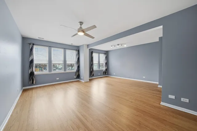 $259,999 | 2504 West Balmoral Avenue, Unit 1D, Chicago, IL 60625