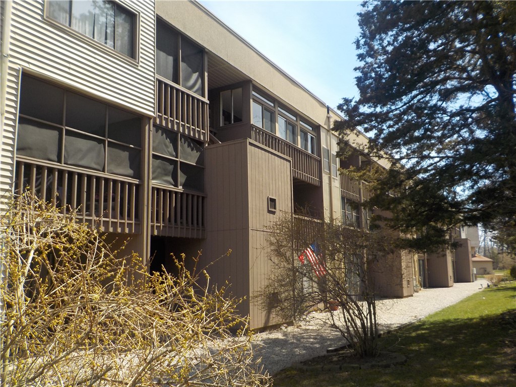 196 Old River Road, Unit 7D Lincoln, RI 02865 - Photo 2 of 10 Rear View
