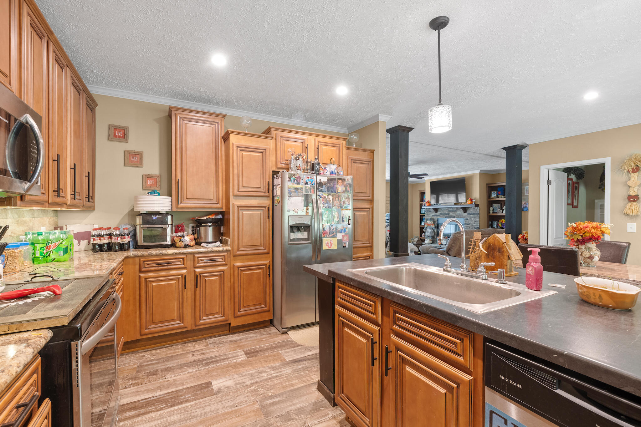 439 Ridgeland Road Rossville, GA 30741 - Photo 7 of 21 439 Ridgeland Rd 27