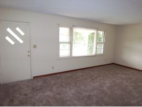 615 Pine Ridge Road Johnson City, TN 37601 - Photo 3 of 12 Photo 3