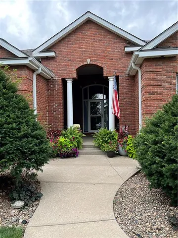 $649,950 | 19704 Red Oak Boulevard, St. Joseph, MO 64505