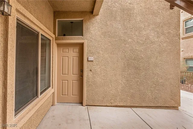 $1,350 | 8985 South Durango Drive, Unit 1074, Las Vegas, NV 89113