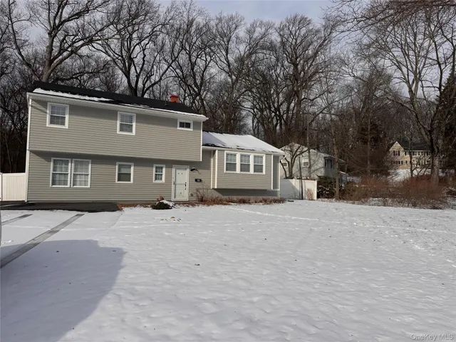 $799,900 | 44 Twin Elms Lane, New City, NY 10956