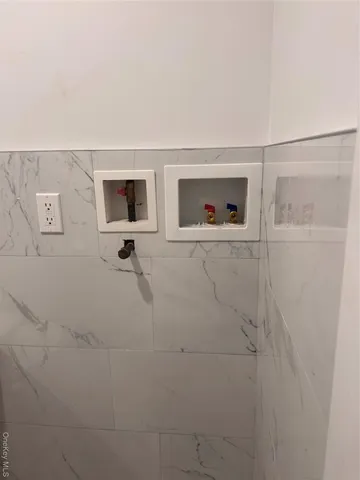 $850,000 | 44 Twin Elms Lane, New City, NY 10956