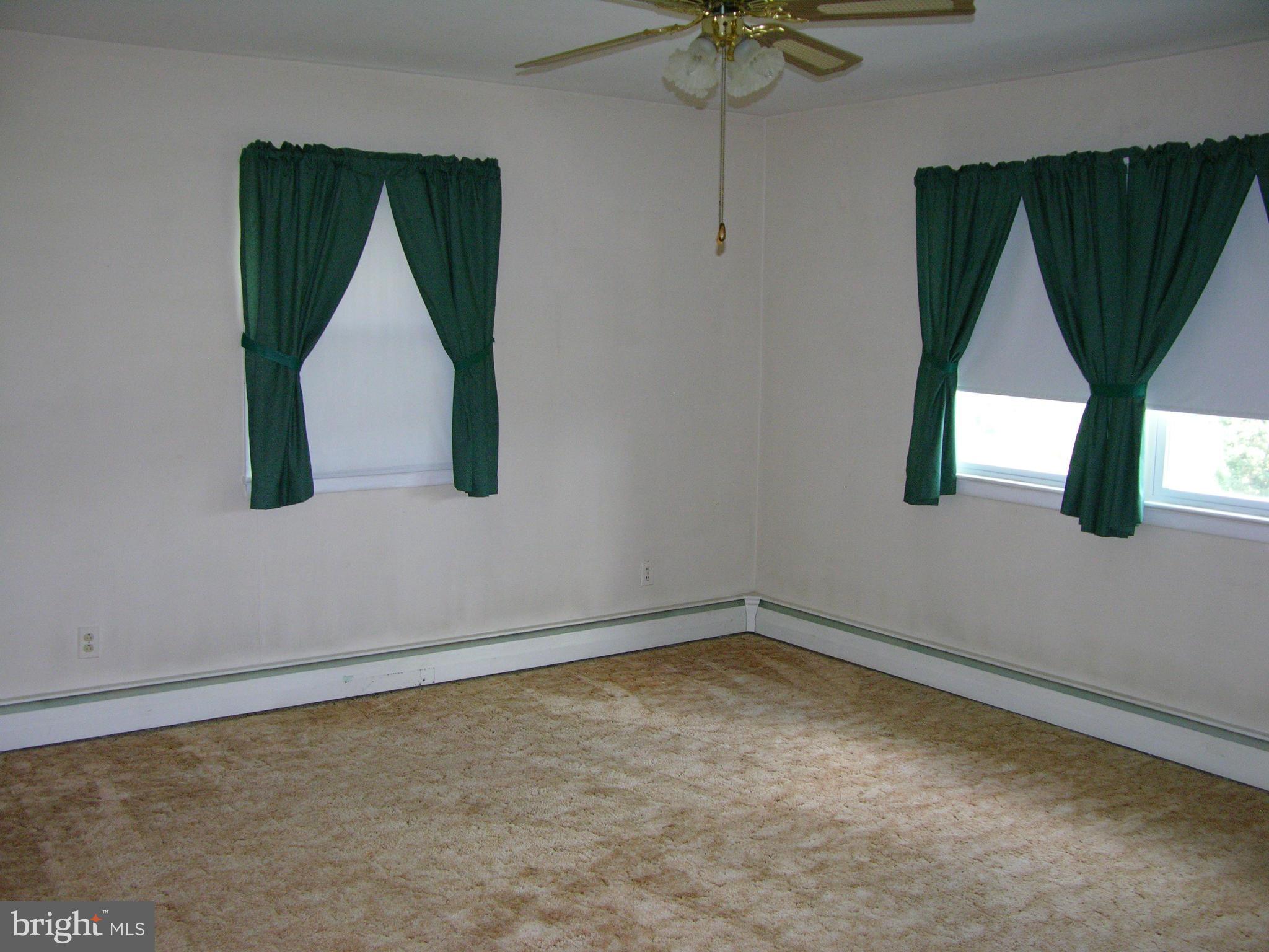 2559 Albert Rill Road Westminster, MD 21157 - Photo 14 of 27 Bedroom