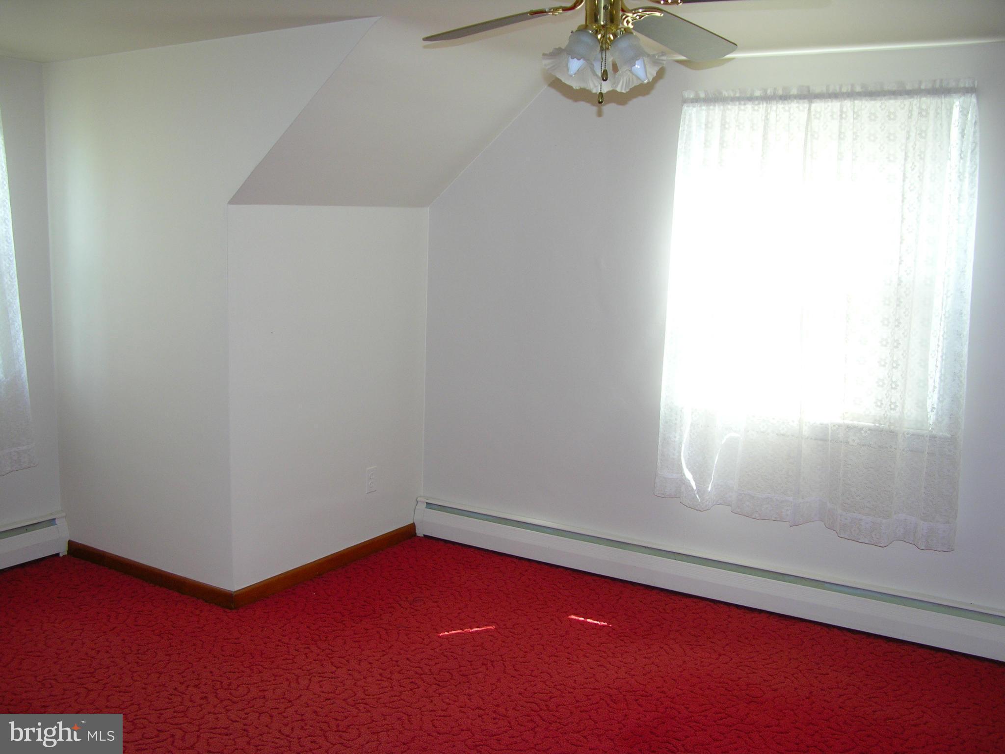 2559 Albert Rill Road Westminster, MD 21157 - Photo 16 of 27 Bedroom
