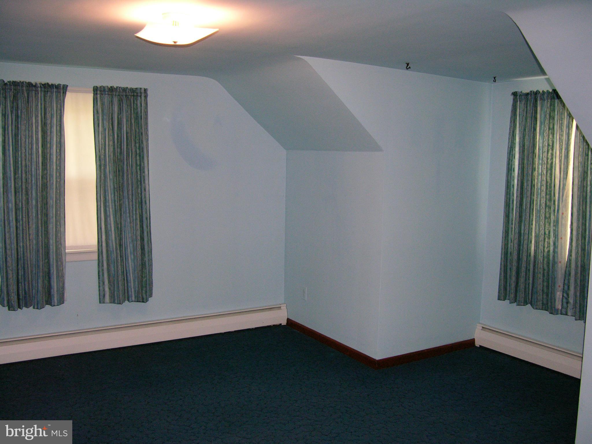 2559 Albert Rill Road Westminster, MD 21157 - Photo 19 of 27 Bedroom