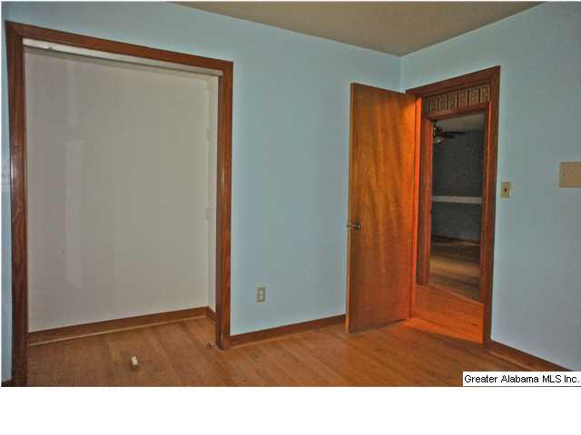 336 Sun Valley Road Birmingham, AL 35215 - Photo 26 of 32