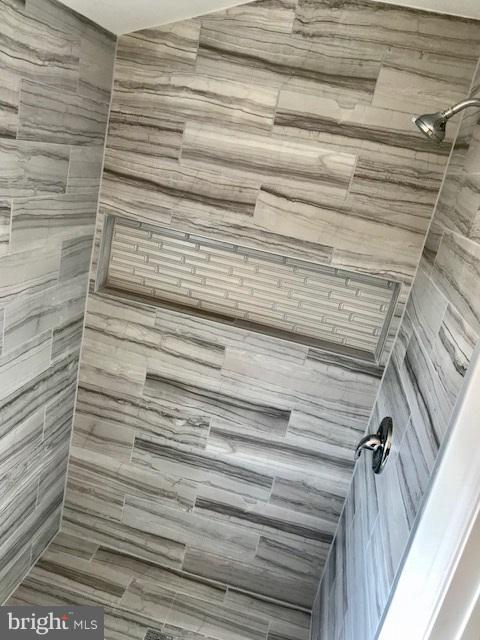 7828 East Shore Road Pasadena, MD 21122 - Photo 22 of 30 Bath