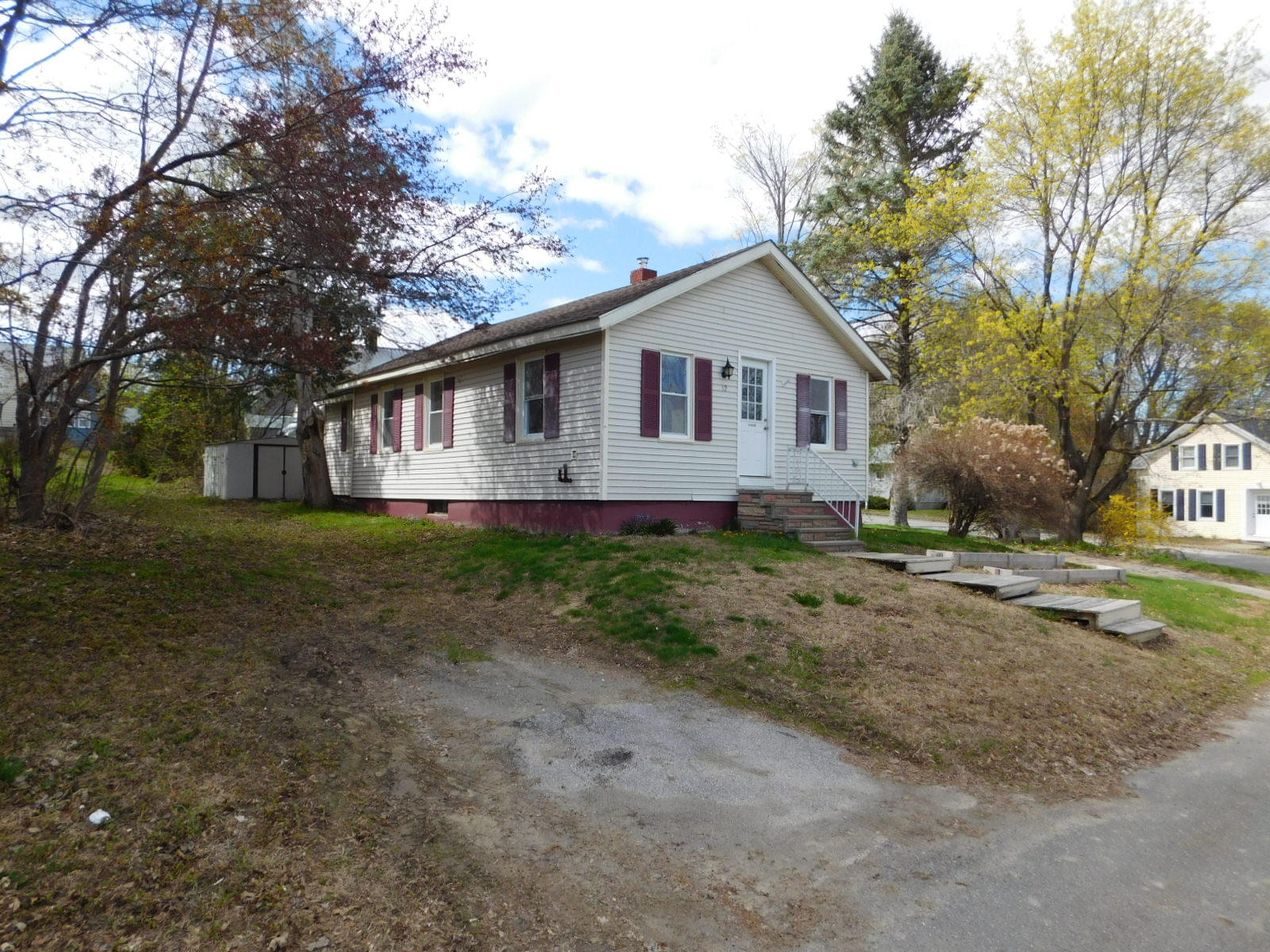 12 Judson Street Veazie, ME 04401 - Photo 3 of 30 3