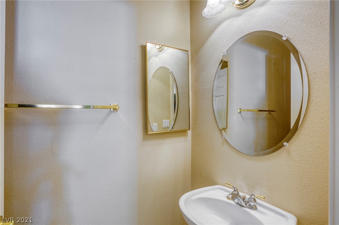 1021 Norellat Road Henderson, NV 89011 - Photo 15 of 49 Gallery Image 15