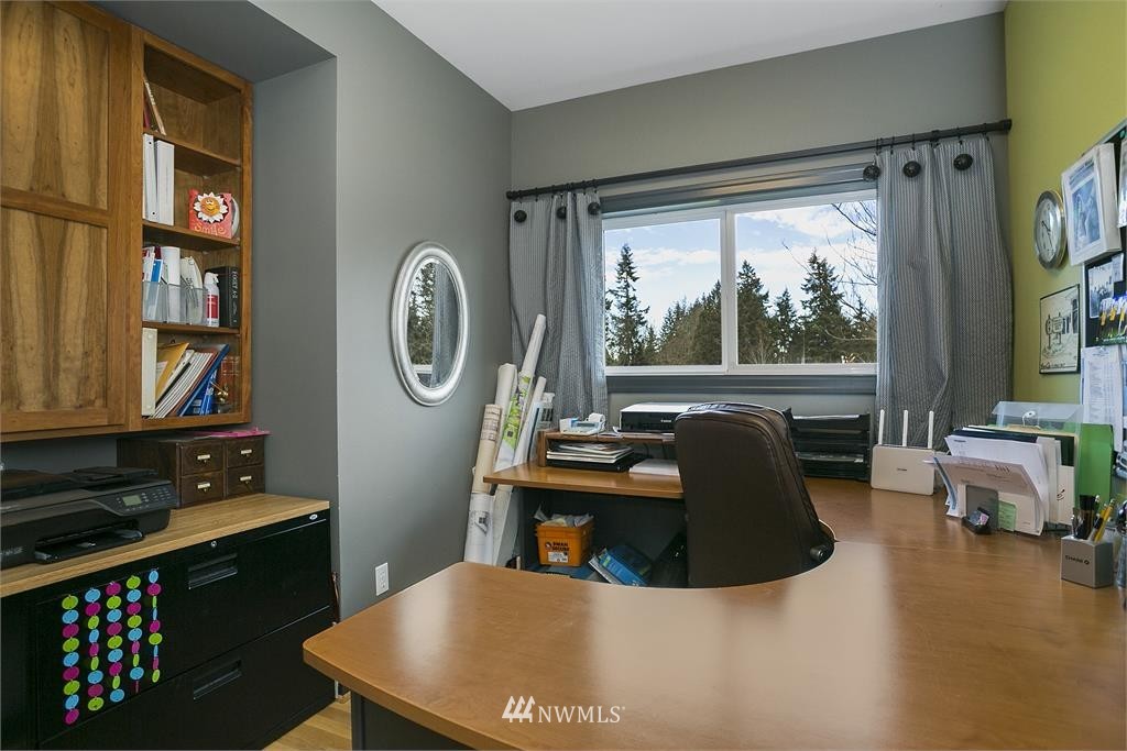 21350 Stottlemeyer Road Northeast Poulsbo, WA 98370 - Photo 14 of 25 Gallery Image 14