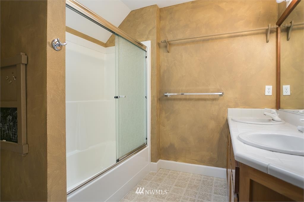 21350 Stottlemeyer Road Northeast Poulsbo, WA 98370 - Photo 25 of 25 Gallery Image 25