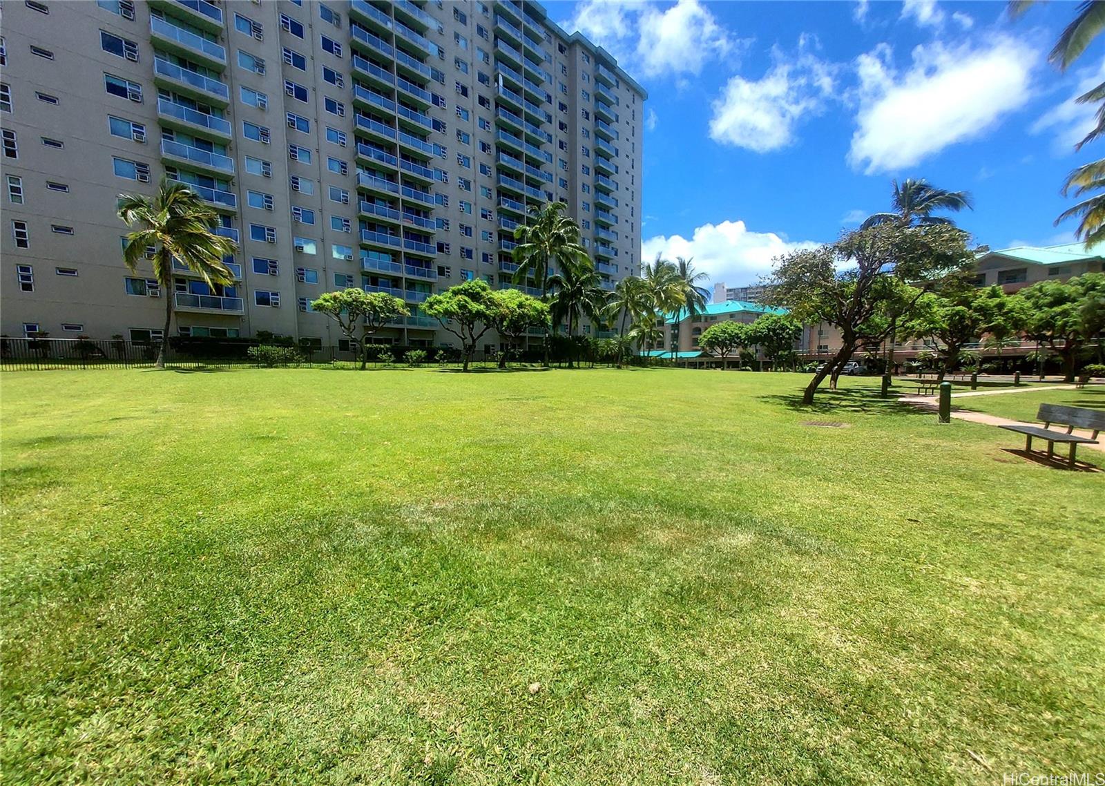 3075 Ala Poha Place, Unit 1504 Honolulu, HI 96818 - Photo 22 of 22 a view of a field with sitting area