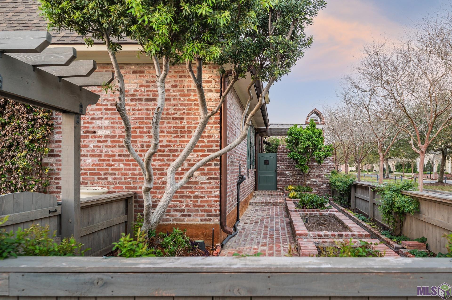 11448 Center Court Boulevard Baton Rouge, LA 70810 - Photo 42 of 47