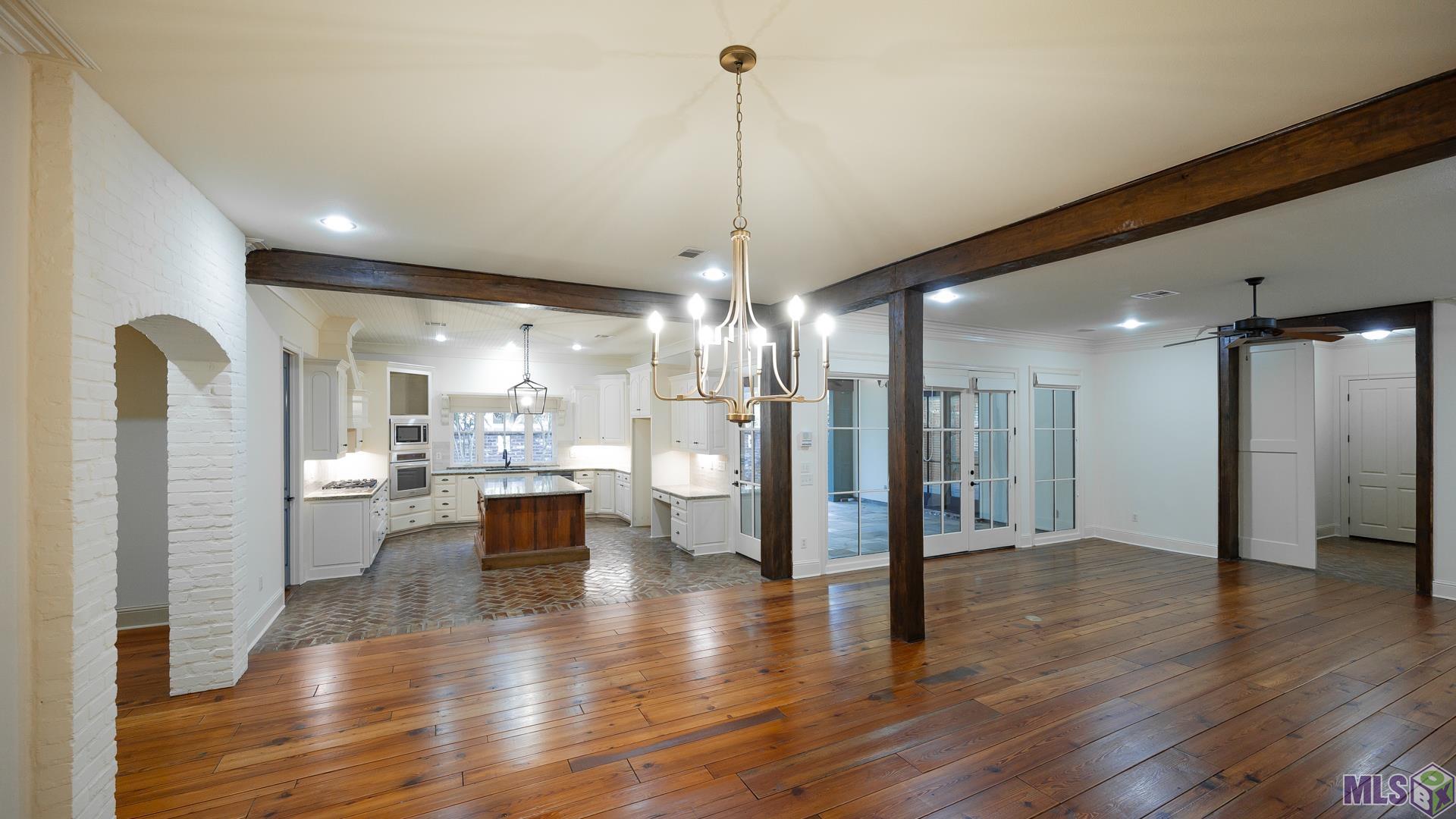 11448 Center Court Boulevard Baton Rouge, LA 70810 - Photo 9 of 47