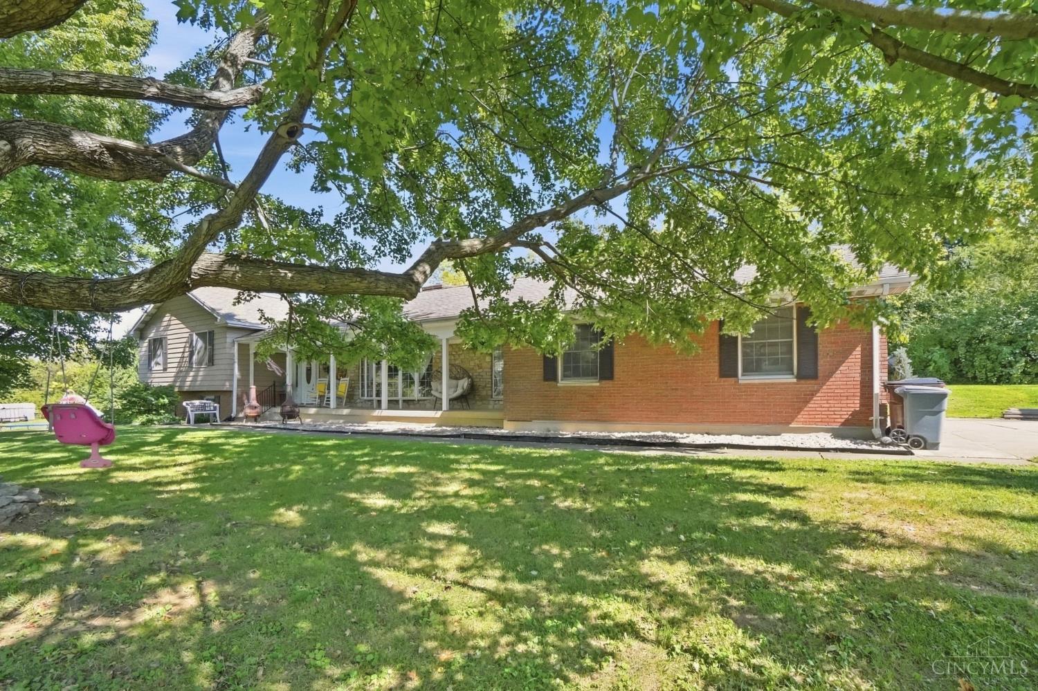 6272 Hendrickson Road Middletown, OH 45005 - Photo 2 of 81 Gallery Image 2