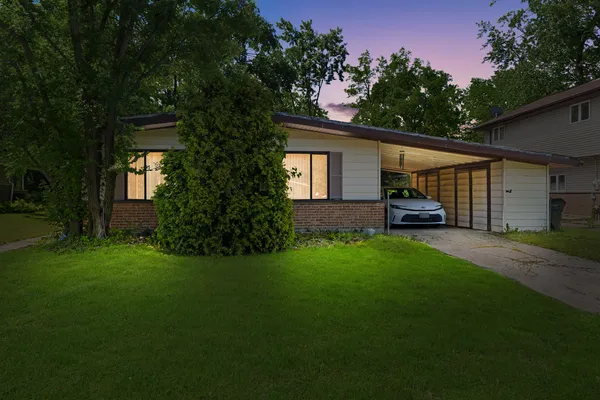 $160,000 | 329 Somonauk Street, Park Forest, IL 60466