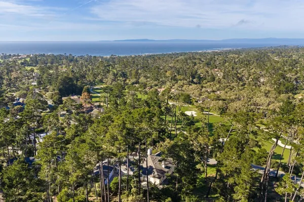 $3,295,000 | 2905 Bird Rock Road, Pebble Beach, CA 93953