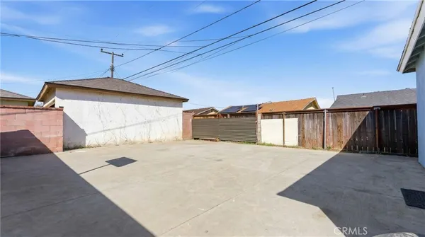 $649,900 | 1701 West 136th Street, Compton, CA 90222