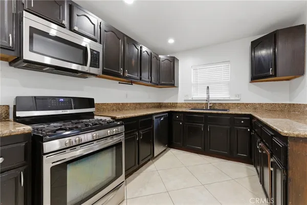 $649,900 | 1701 West 136th Street, Compton, CA 90222