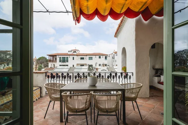 $5,395,000 | 12 West Gutierrez Street, Santa Barbara, CA 93101