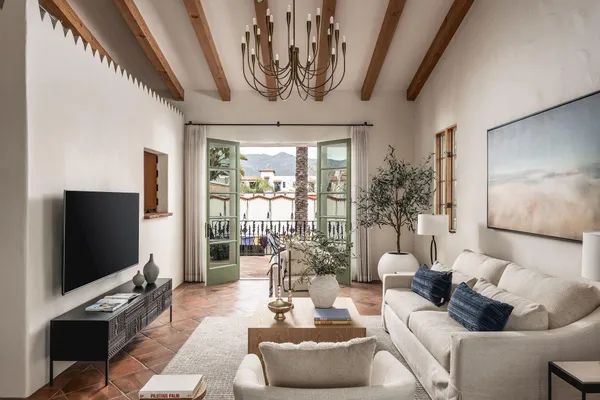 $5,395,000 | 12 West Gutierrez Street, Santa Barbara, CA 93101