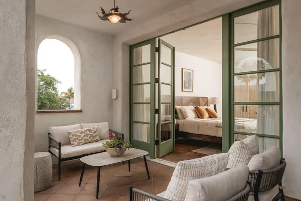 $5,395,000 | 12 West Gutierrez Street, Santa Barbara, CA 93101