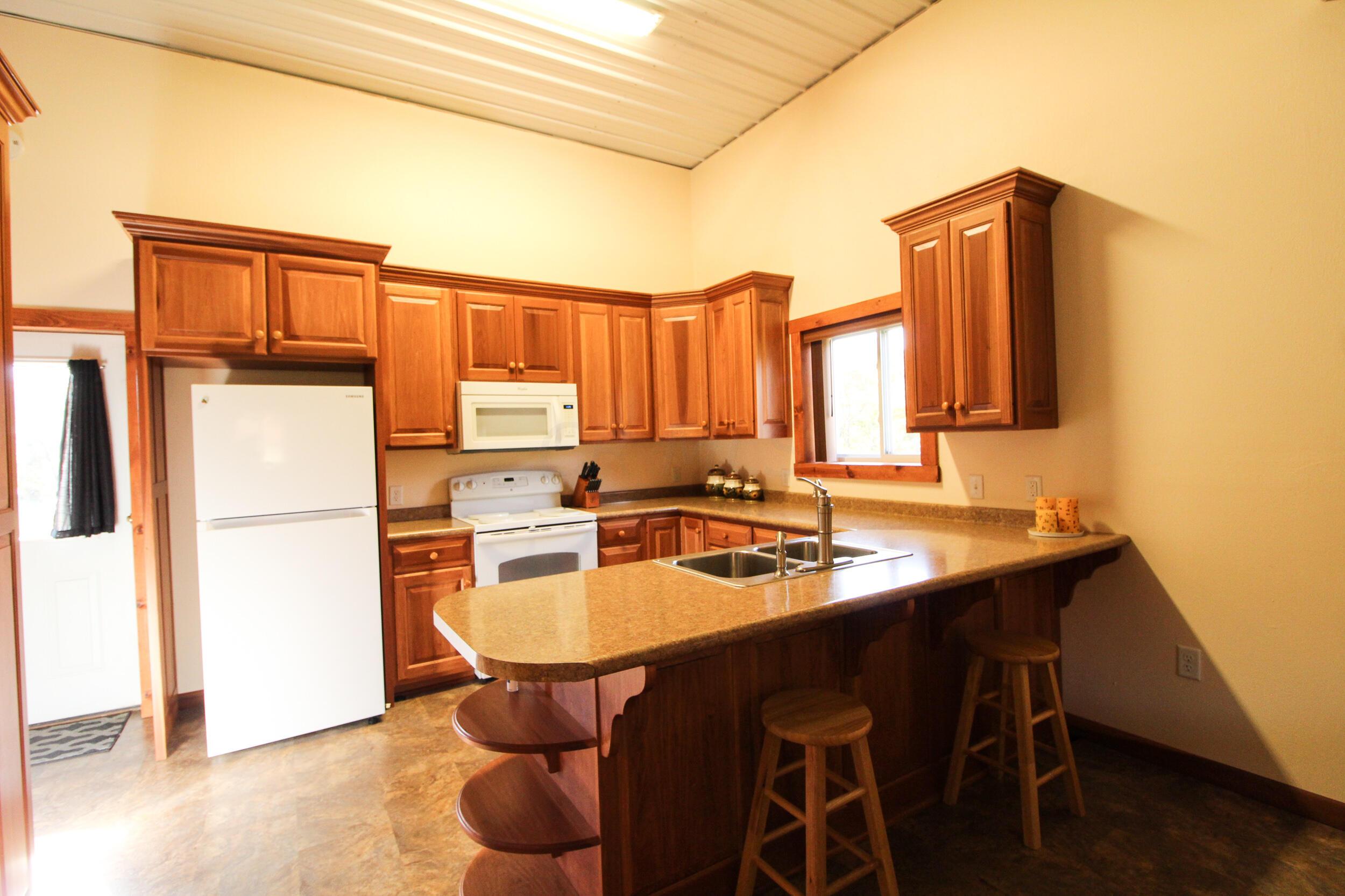 10968 Inland Road Cambridge, OH 43725 - Photo 39 of 50 Inland 38
