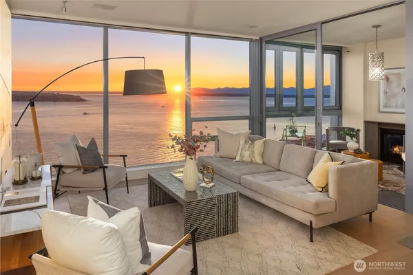 $2,500,000 | 1521 2nd Avenue, Unit 2804, Seattle, WA 98101