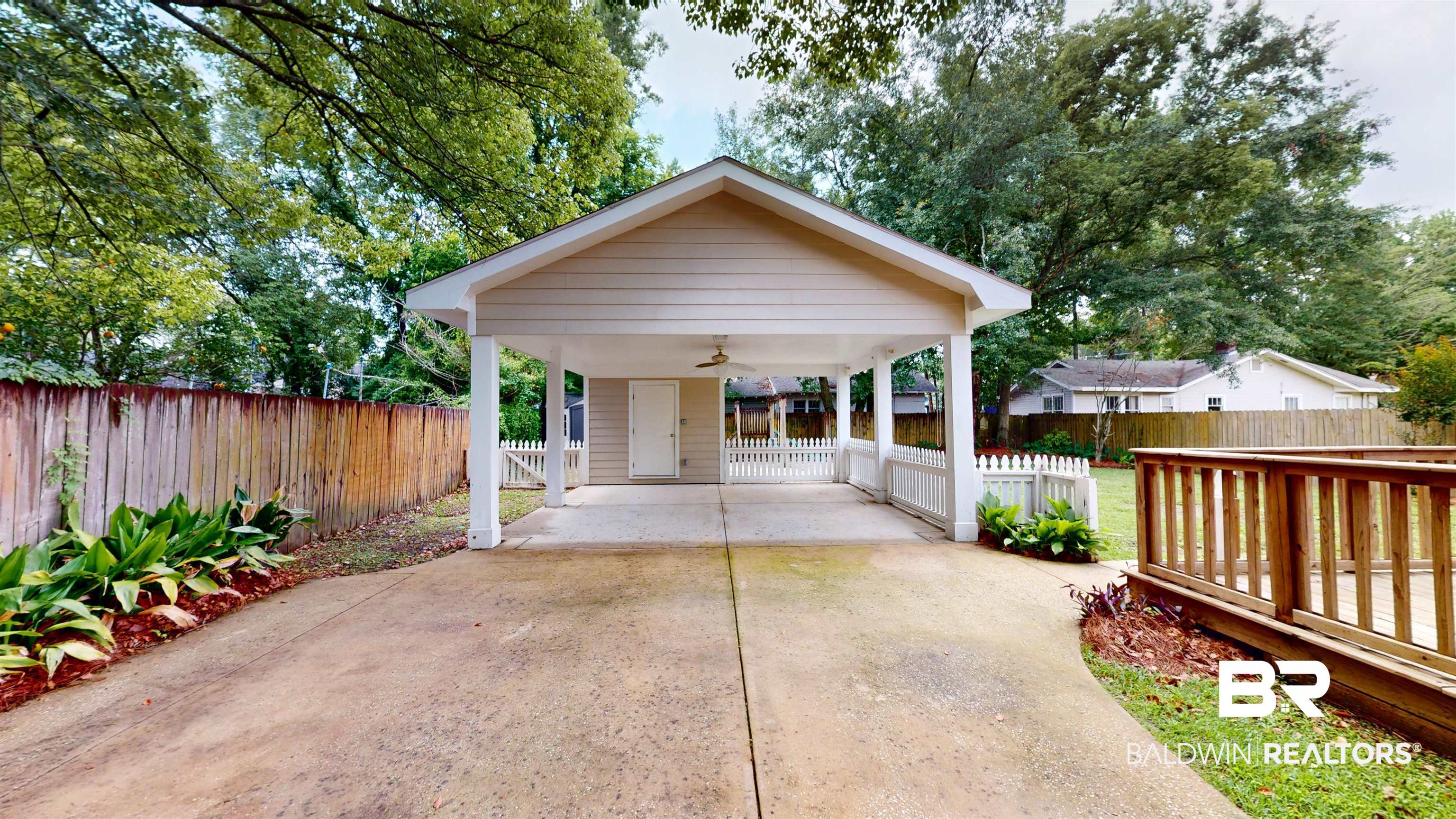 1651 Laurel Street Mobile, AL 36604 - Photo 27 of 28 Carport