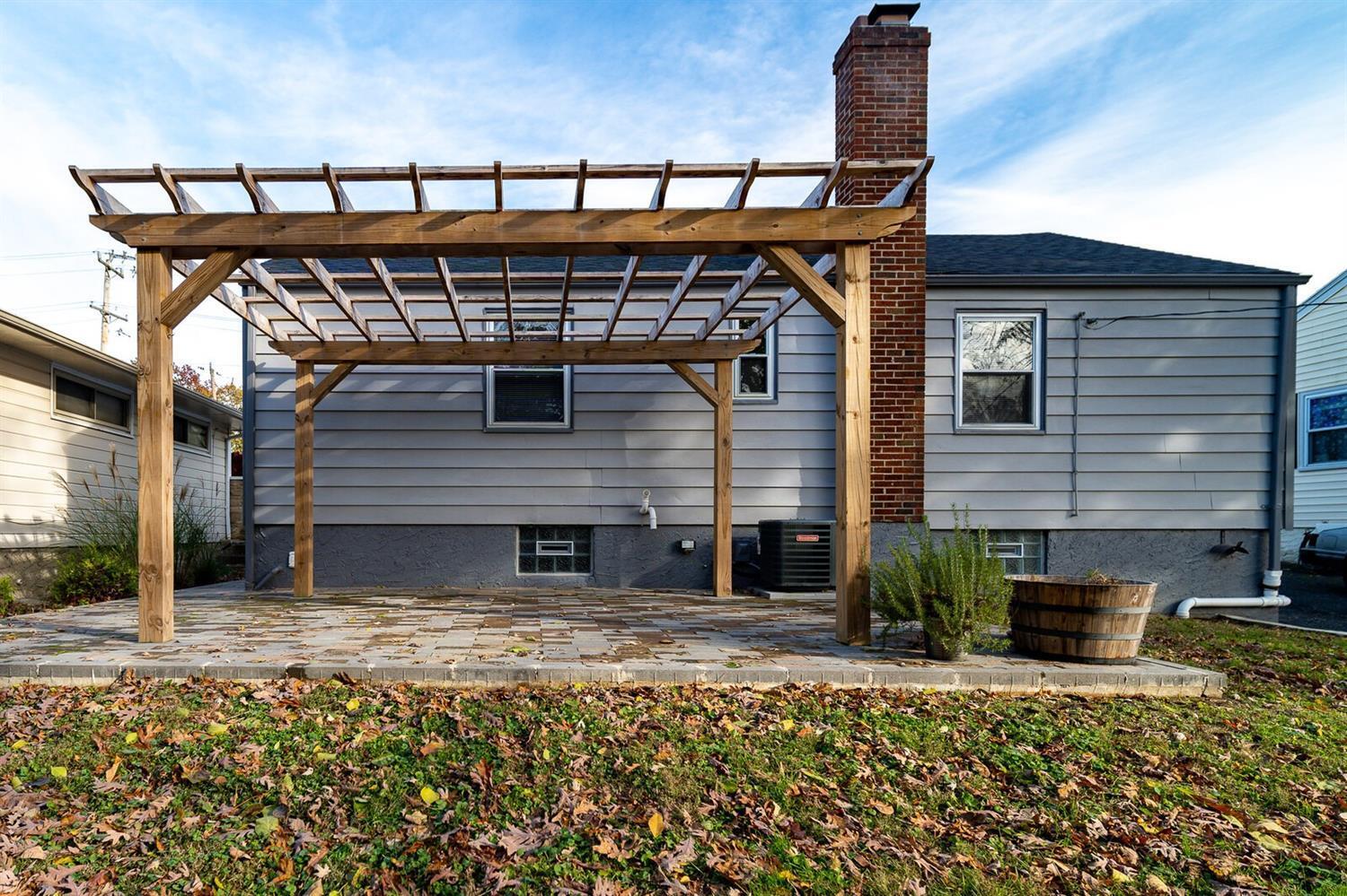 6043 Red Bank Road Cincinnati, OH 45213 - Photo 39 of 40 Gallery Image 39