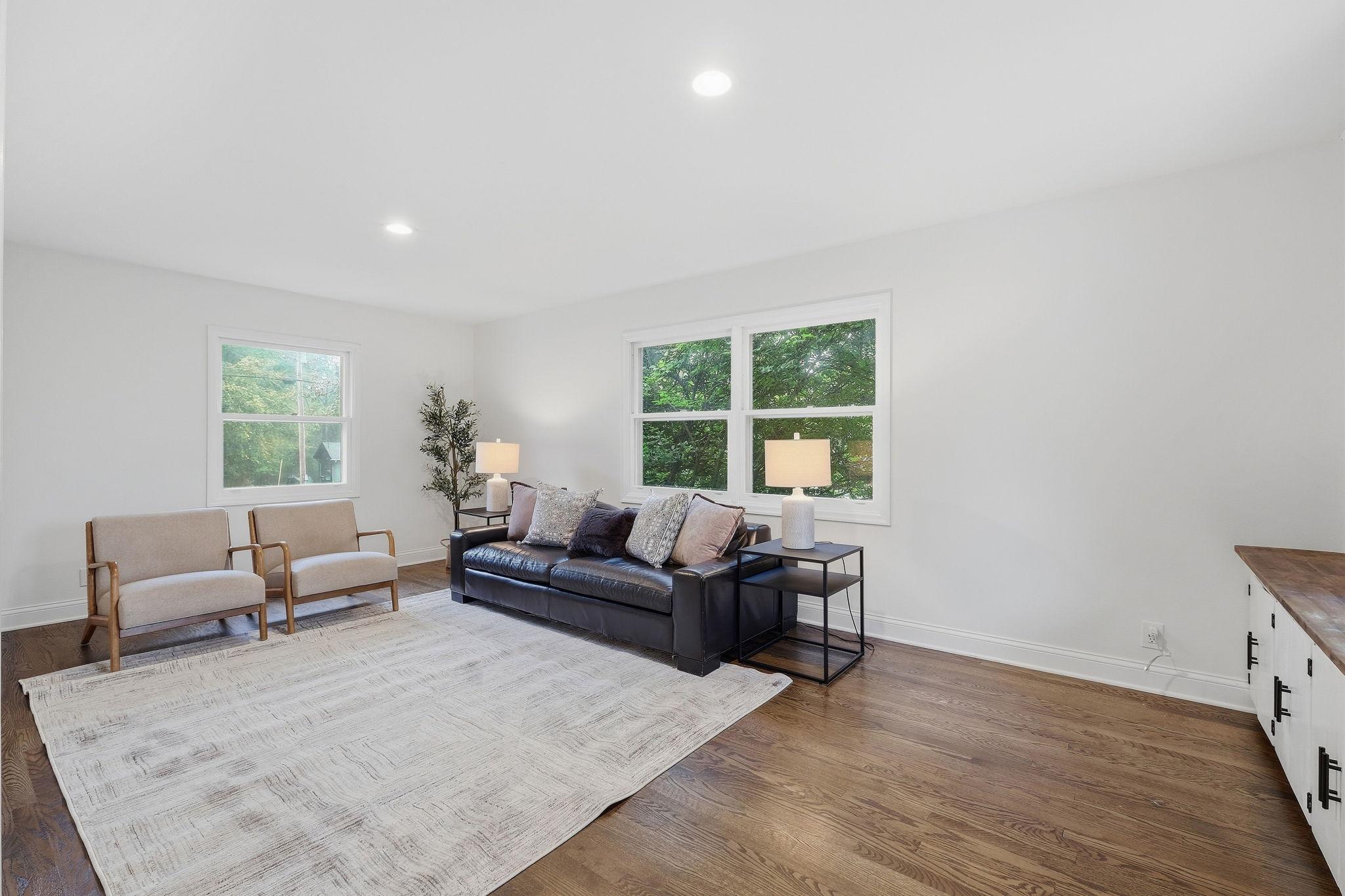 486 Rimrock Drive St. Paul, MN 55124 - Photo 14 of 31 Gallery Image 14