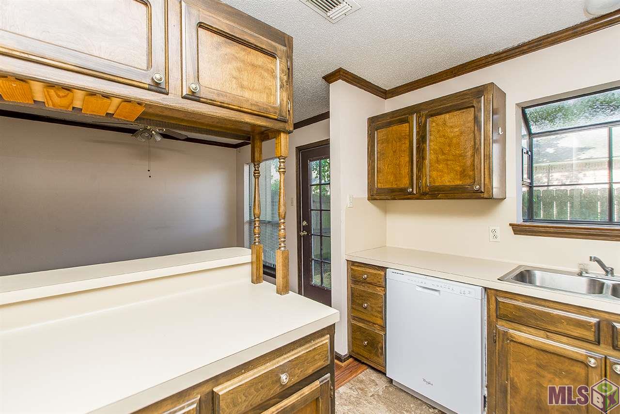 937 Ridgepoint Court, Unit A Baton Rouge, LA 70810 - Photo 8 of 16 Gallery Image 8