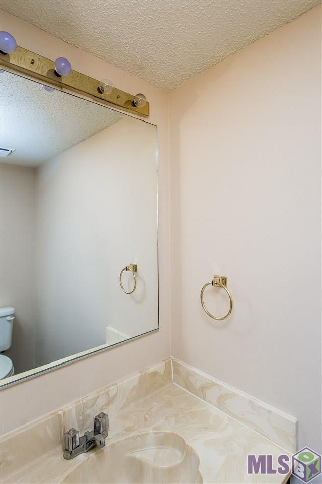 937 Ridgepoint Court, Unit A Baton Rouge, LA 70810 - Photo 9 of 16 Gallery Image 9