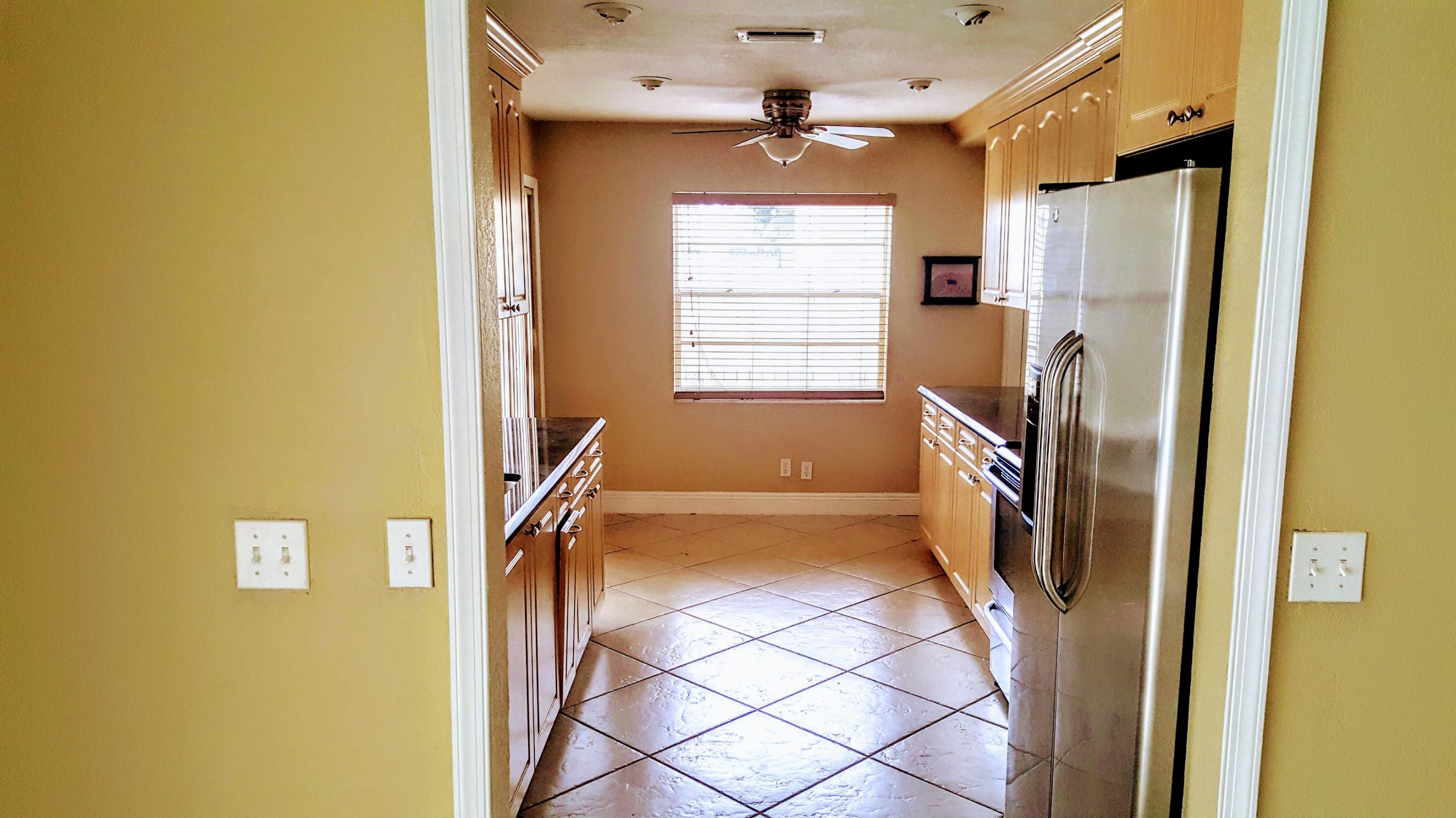 22767 Southwest 54th Way Boca Raton, FL 33433 - Photo 3 of 24 20171116_145141
