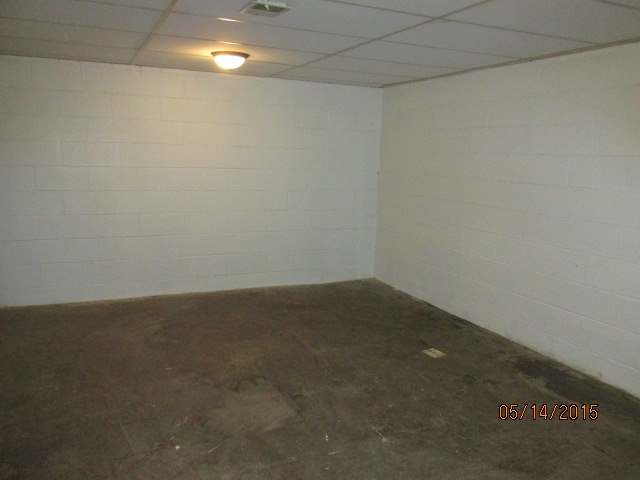 316 Hoover Road Elkhart, IN 46514 - Photo 11 of 16 Gallery Image 11
