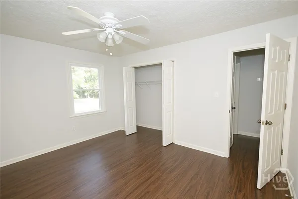 $2,100 | 147 VFW Drive, Watkinsville, GA 30677