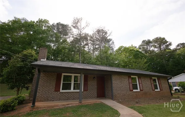 $2,100 | 147 VFW Drive, Watkinsville, GA 30677