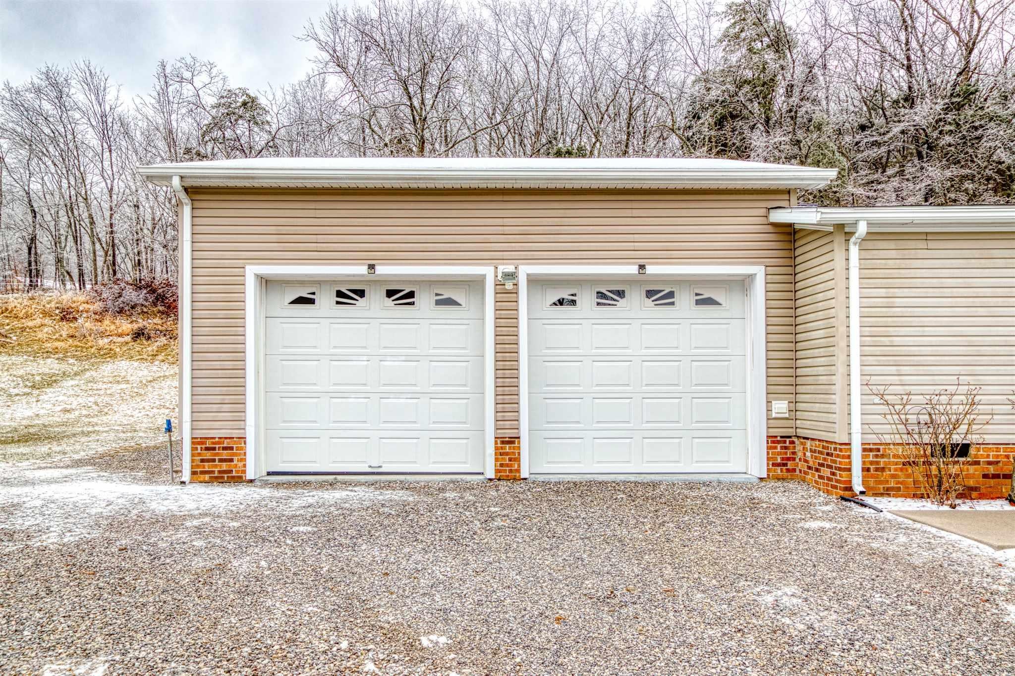 960 Brickyard Road Pembroke, VA 24136 - Photo 11 of 37 Gallery Image 11